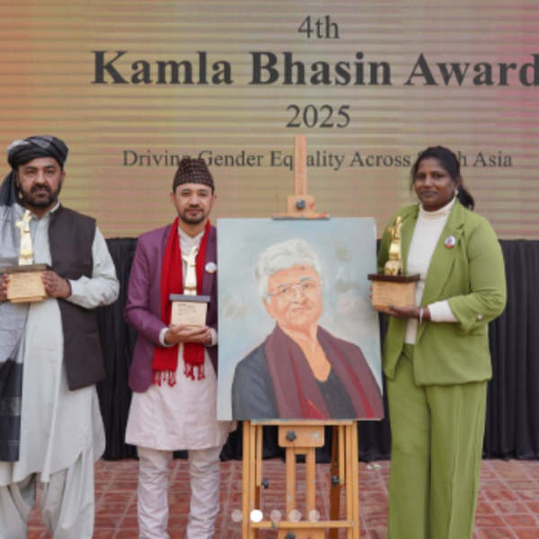 Sanjog Thakuri Reciving the Kamla Bhasin Award 2025