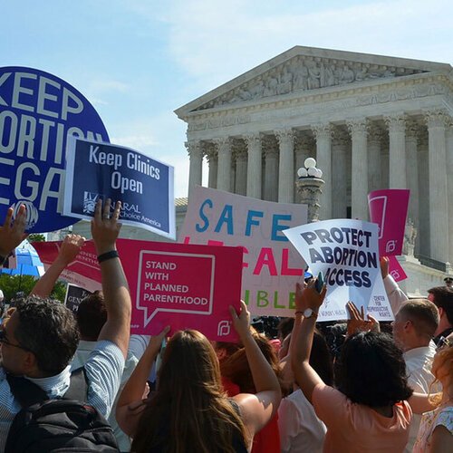 Urgent&#x20;response&#x20;to&#x20;the&#x20;decision&#x20;of&#x20;the&#x20;Supreme&#x20;Court&#x20;of&#x20;the&#x20;United&#x20;States&#x20;to&#x20;overturn&#x20;Roevs&#x20;Wade&#x20;jpg